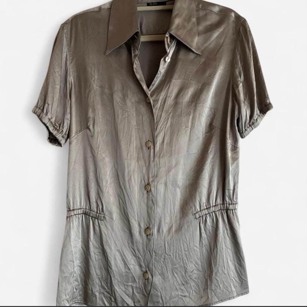 Silky Button-Front Short Sleeve Dress in Taupe